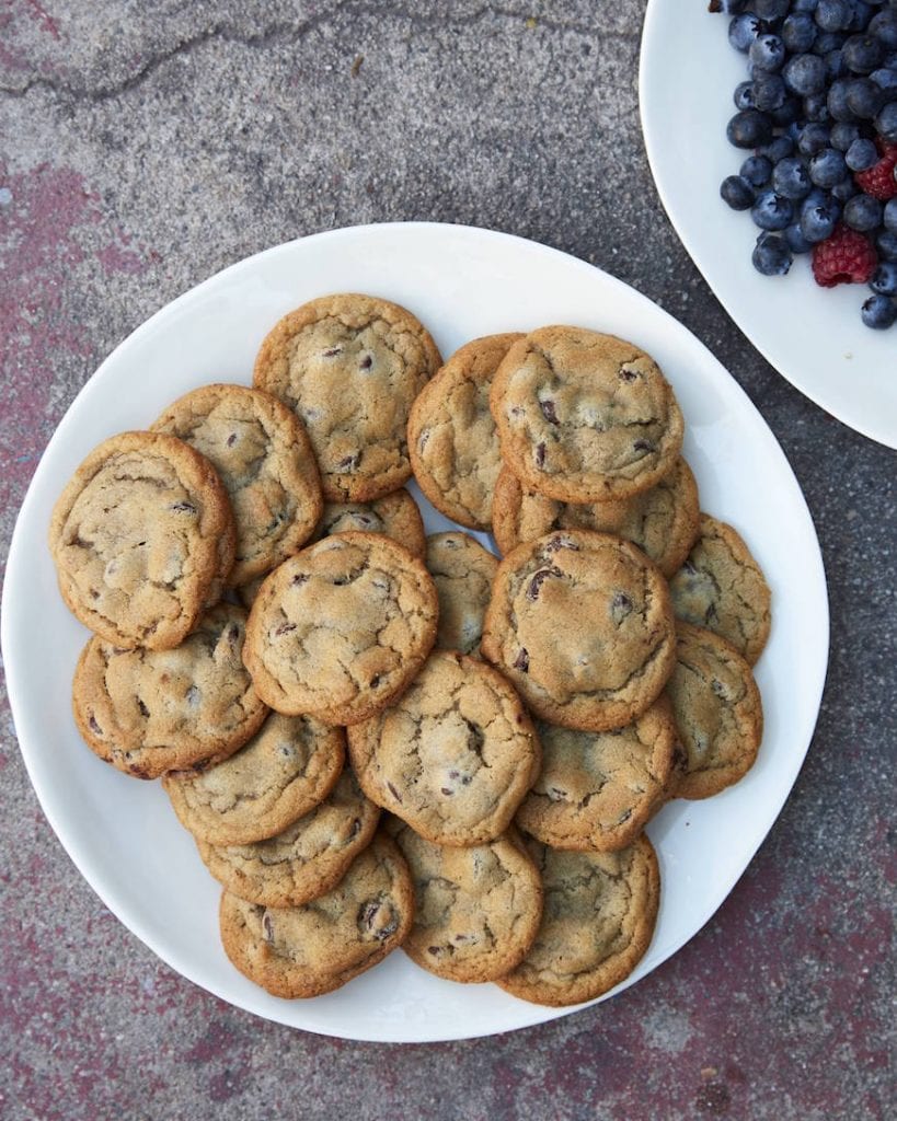 Vanilla Bean Chocolate Chip Cookies What's Gaby Cooking